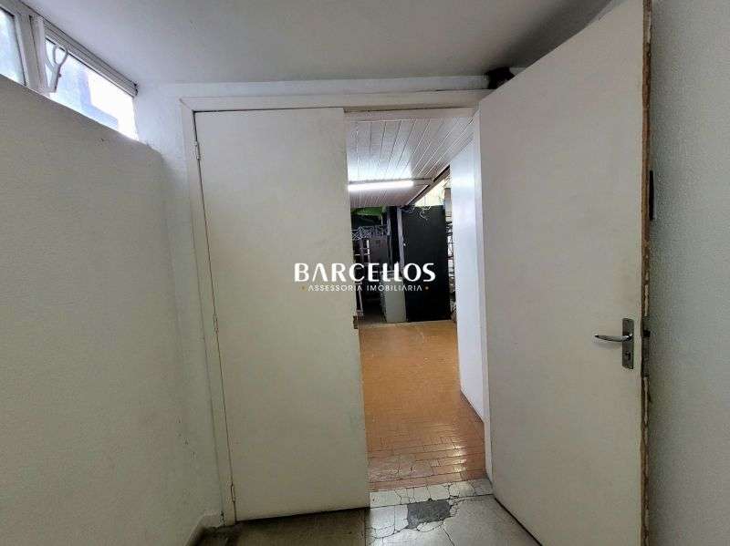 Sala com 1 quarto, 10 banheiros e 443m² à venda no bairro Centro, Porto Alegre