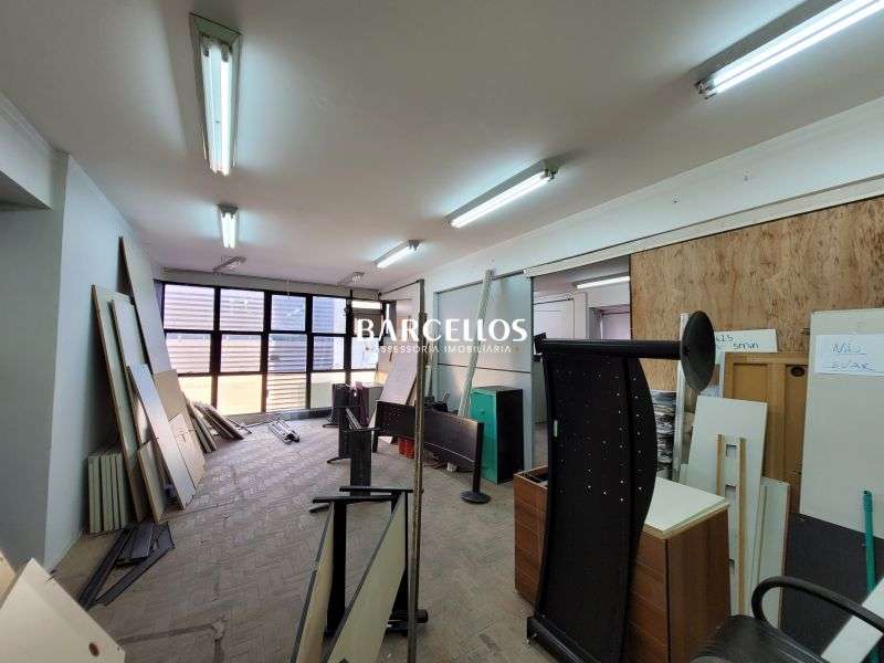 Sala com 1 quarto, 10 banheiros e 443m² à venda no bairro Centro, Porto Alegre
