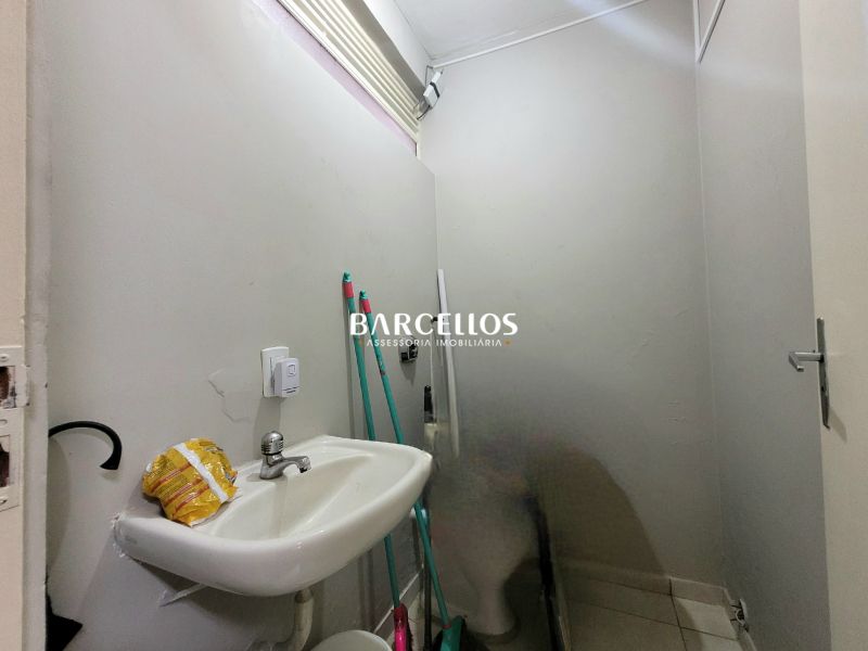 Sala com 1 quarto, 1 banheiro e 35m² à venda no bairro Centro, Porto Alegre