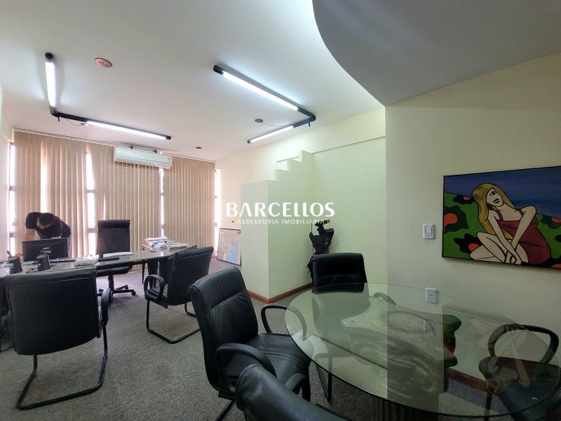 Sala com 1 quarto, 1 banheiro e 47m² à venda no bairro Centro, Porto Alegre