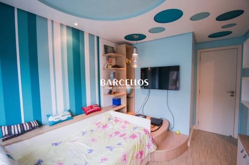 Casa com 5 quartos, 7 banheiros e 375m² à venda no bairro Jardim Carvalho, Porto Alegre