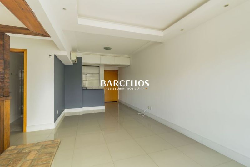 Apto com 2 quartos, 2 banheiros e 71m² à venda no bairro Cavalhada, Porto Alegre