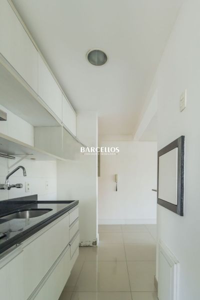 Apto com 2 quartos, 2 banheiros e 71m² à venda no bairro Cavalhada, Porto Alegre