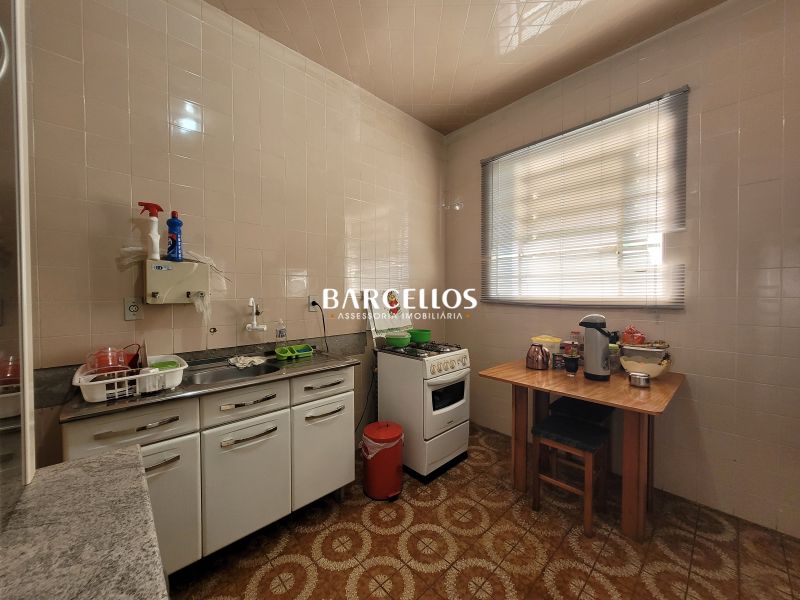 Casa com 4 quartos, 4 banheiros e 135m² à venda no bairro Sao Jose, Porto Alegre