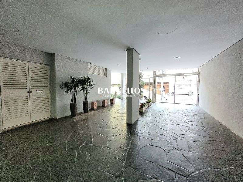 Apto com 1 quarto, 1 banheiro e 30m² à venda no bairro Centro, Porto Alegre