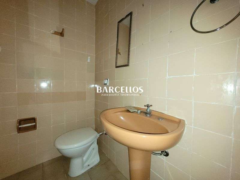 Apto com 1 quarto, 1 banheiro e 30m² à venda no bairro Centro, Porto Alegre