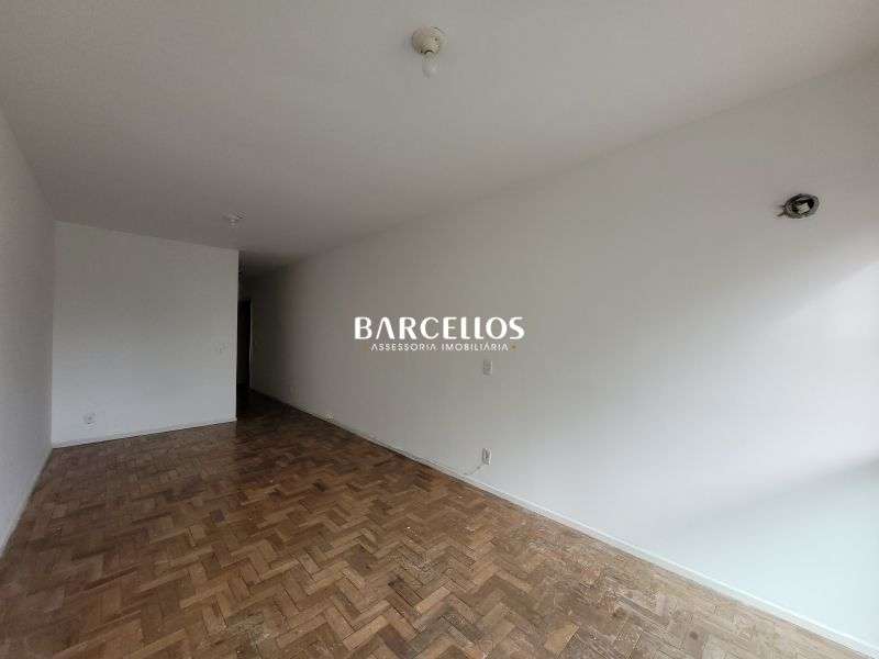 Apto com 1 quarto, 1 banheiro e 30m² à venda no bairro Centro, Porto Alegre