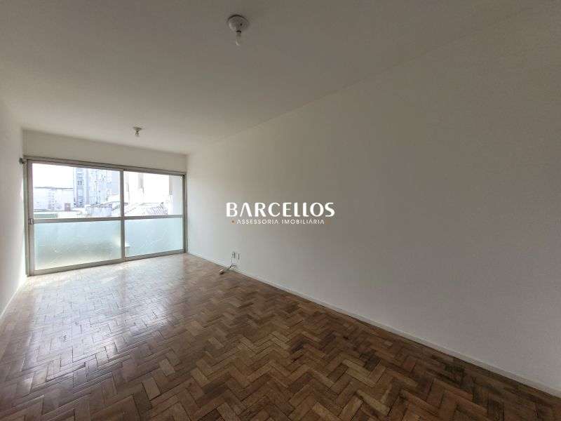 Apto com 1 quarto, 1 banheiro e 30m² à venda no bairro Centro, Porto Alegre