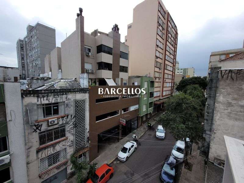 Apto com 1 quarto, 1 banheiro e 30m² à venda no bairro Centro, Porto Alegre