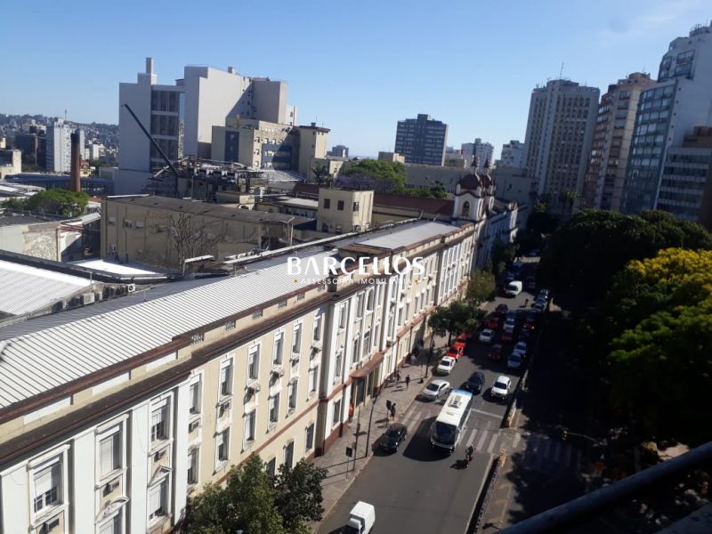 Box com 1 banheiro e 11m² à venda no bairro Centro, Porto Alegre