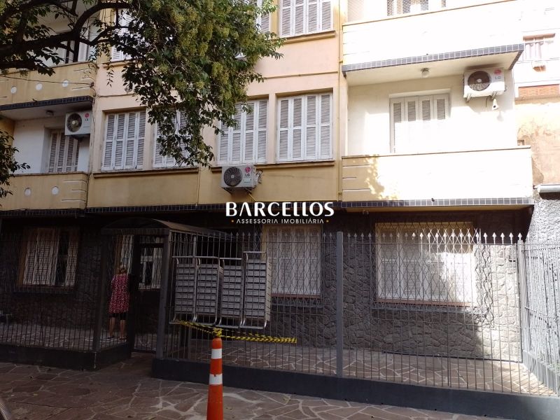 Apto com 2 quartos, 2 banheiros e 60m² à venda no bairro Centro, Porto Alegre