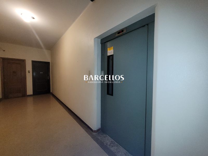 Apto com 3 quartos, 2 banheiros e 137m² à venda no bairro Centro, Porto Alegre