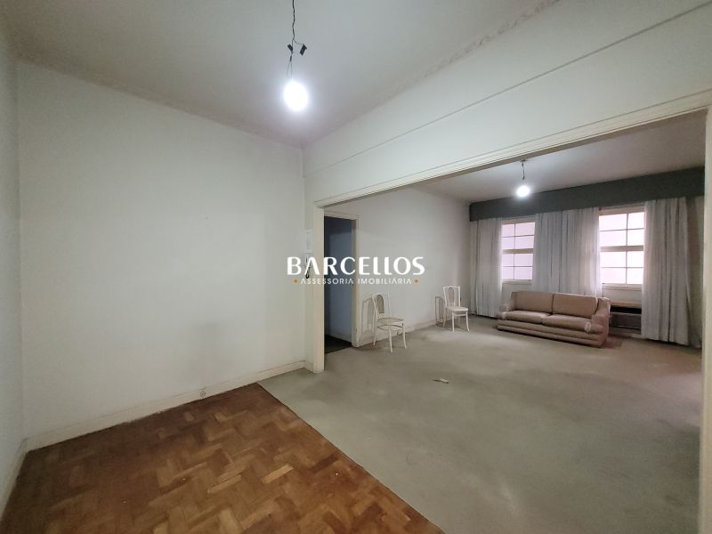 Apto com 3 quartos, 2 banheiros e 137m² à venda no bairro Centro, Porto Alegre