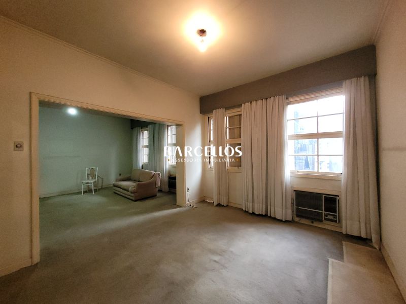 Apto com 3 quartos, 2 banheiros e 137m² à venda no bairro Centro, Porto Alegre