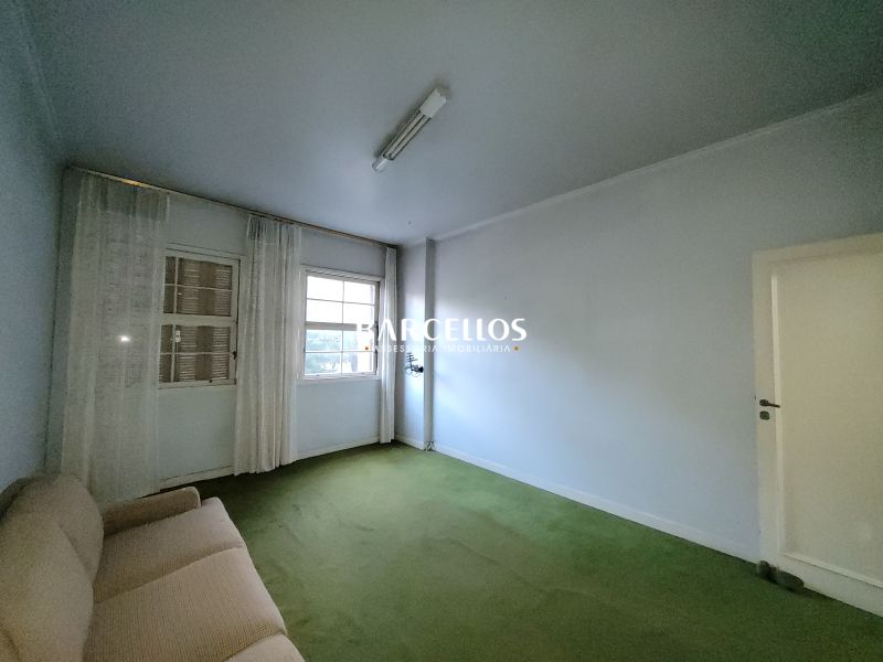 Apto com 3 quartos, 2 banheiros e 137m² à venda no bairro Centro, Porto Alegre