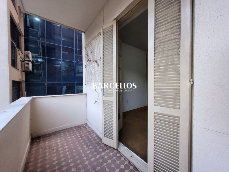 Apto com 3 quartos, 2 banheiros e 137m² à venda no bairro Centro, Porto Alegre