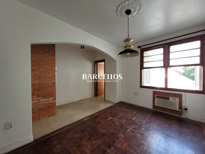Apto com 3 quartos, 2 banheiros e 130m² à venda no bairro Santana, Porto Alegre