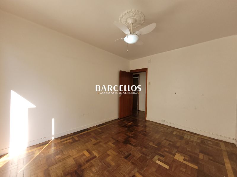 Apto com 3 quartos, 2 banheiros e 130m² à venda no bairro Santana, Porto Alegre