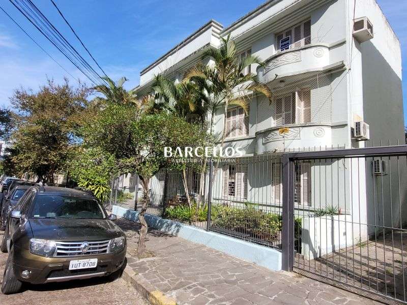 Apto com 3 quartos, 2 banheiros e 130m² à venda no bairro Santana, Porto Alegre