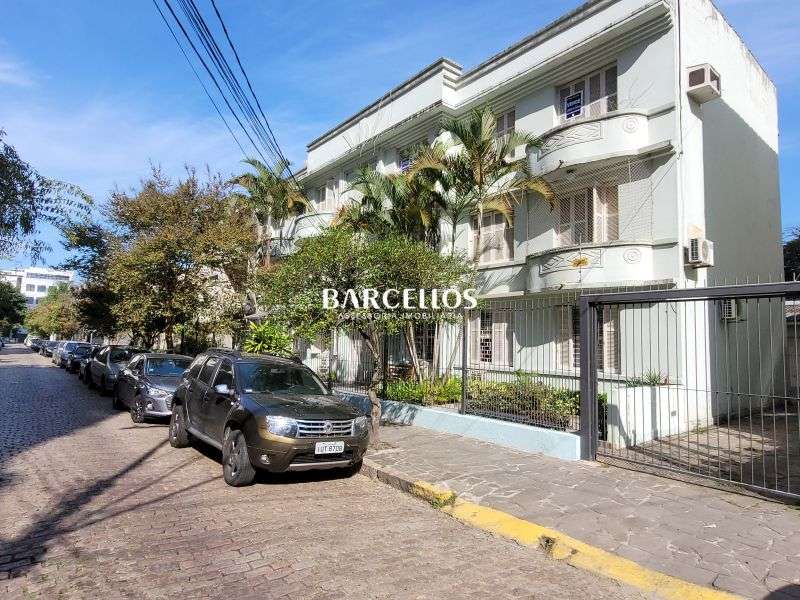 Apto com 3 quartos, 2 banheiros e 130m² à venda no bairro Santana, Porto Alegre