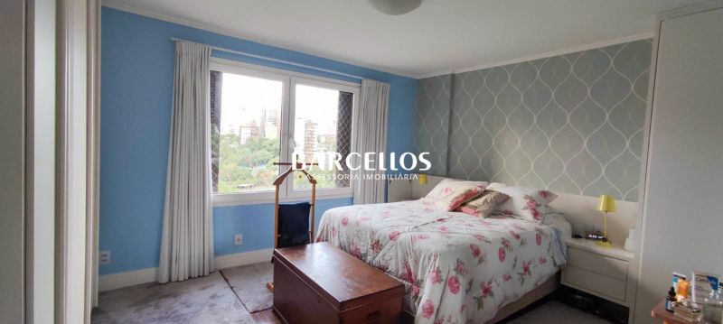 Cobertura com 3 quartos, 4 banheiros e 255m² à venda no bairro Boa Vista, Porto Alegre