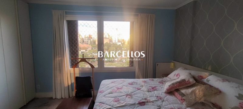 Cobertura com 3 quartos, 4 banheiros e 255m² à venda no bairro Boa Vista, Porto Alegre