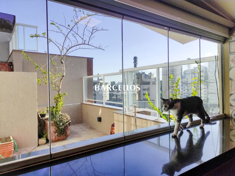 Cobertura com 3 quartos, 4 banheiros e 255m² à venda no bairro Boa Vista, Porto Alegre