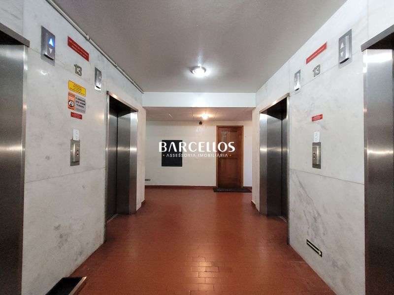 Sala com 1 banheiro e 44m² à venda no bairro Centro, Porto Alegre