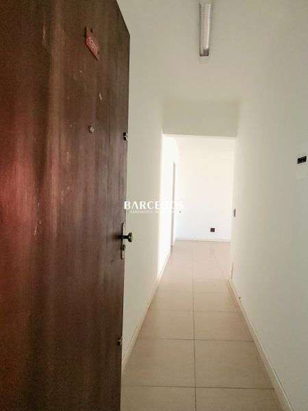 Sala com 1 banheiro e 44m² à venda no bairro Centro, Porto Alegre