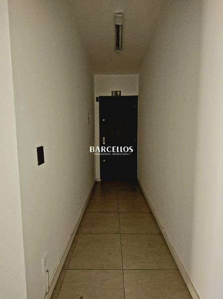 Sala com 1 banheiro e 44m² à venda no bairro Centro, Porto Alegre
