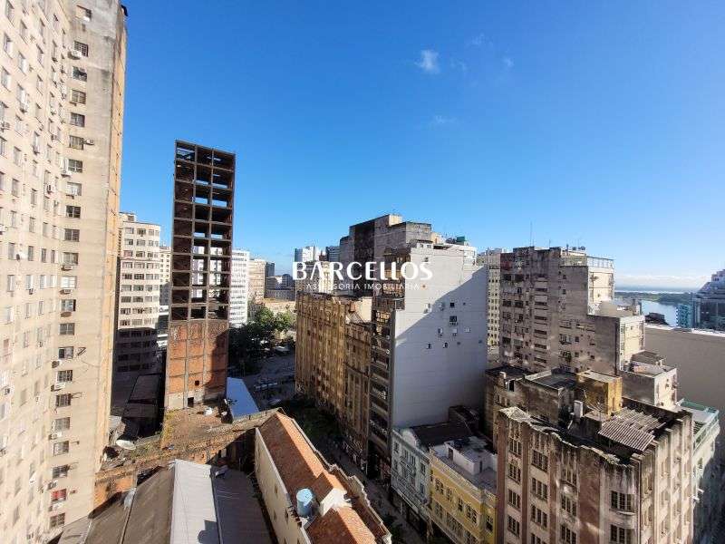Sala com 1 banheiro e 44m² à venda no bairro Centro, Porto Alegre