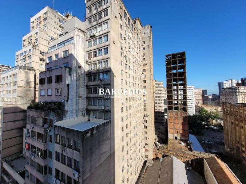 Sala com 1 banheiro e 44m² à venda no bairro Centro, Porto Alegre