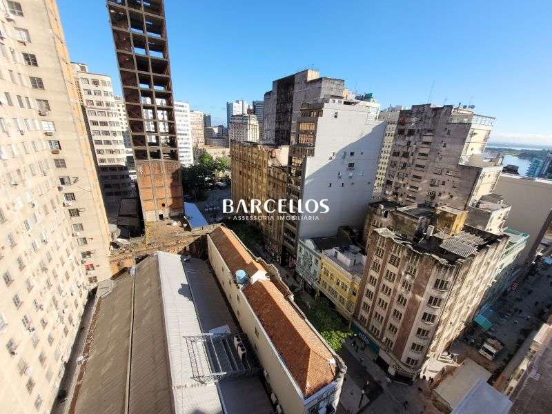 Sala com 1 banheiro e 44m² à venda no bairro Centro, Porto Alegre