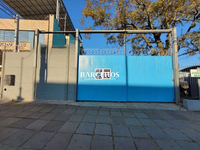 Pavilhão com 3 banheiros e 319m² à venda no bairro Ipanema, Porto Alegre