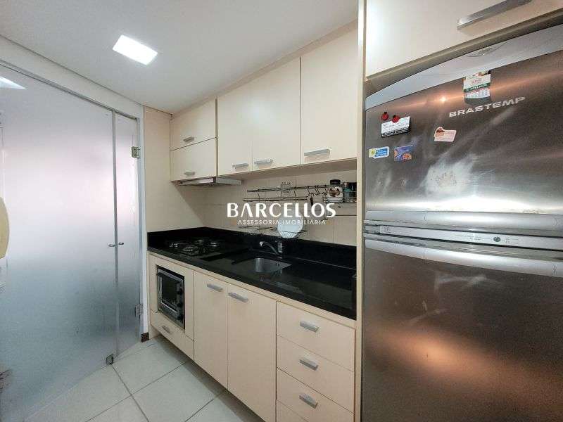 Apto com 2 quartos, 1 banheiro e 74m² à venda no bairro Santana, Porto Alegre