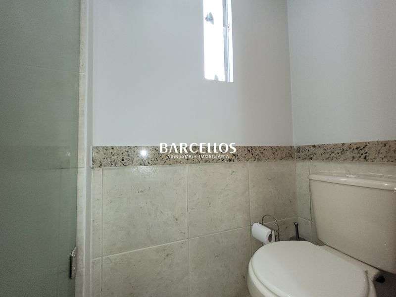 Apto com 2 quartos, 1 banheiro e 74m² à venda no bairro Santana, Porto Alegre