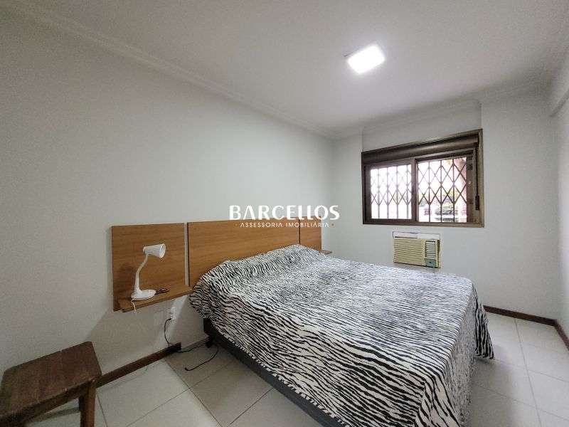 Apto com 2 quartos, 1 banheiro e 74m² à venda no bairro Santana, Porto Alegre