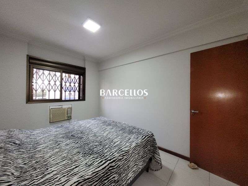 Apto com 2 quartos, 1 banheiro e 74m² à venda no bairro Santana, Porto Alegre
