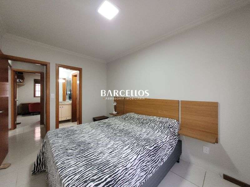 Apto com 2 quartos, 1 banheiro e 74m² à venda no bairro Santana, Porto Alegre