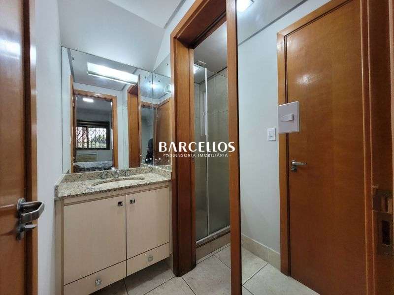 Apto com 2 quartos, 1 banheiro e 74m² à venda no bairro Santana, Porto Alegre