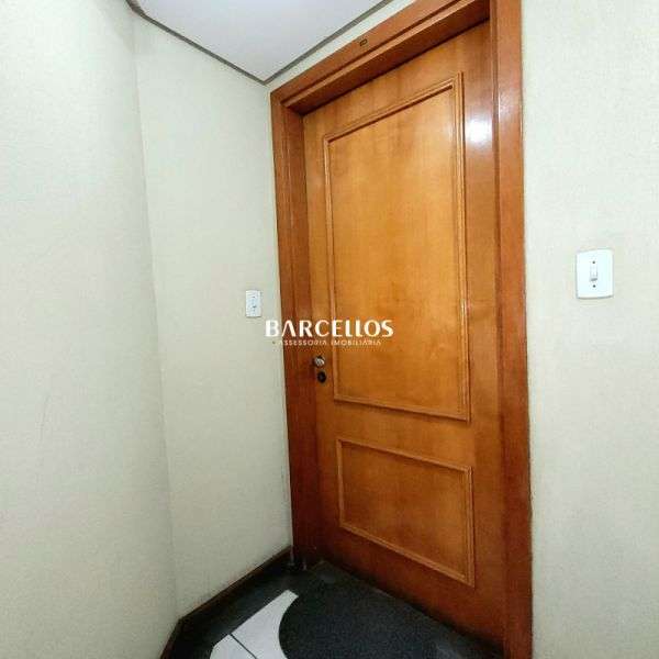 Apto com 2 quartos, 1 banheiro e 74m² à venda no bairro Santana, Porto Alegre
