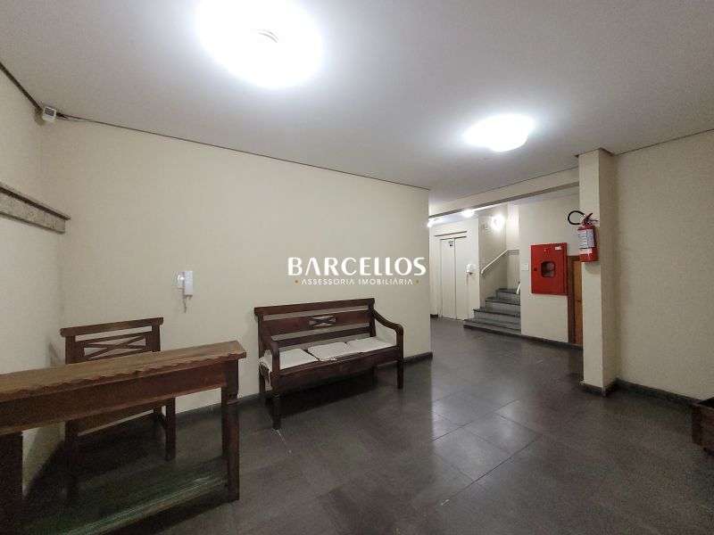 Apto com 2 quartos, 1 banheiro e 74m² à venda no bairro Santana, Porto Alegre