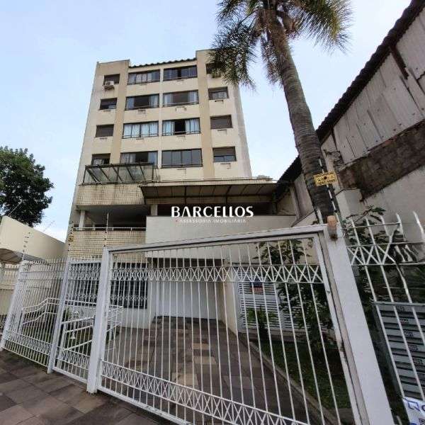 Apto com 2 quartos, 1 banheiro e 74m² à venda no bairro Santana, Porto Alegre