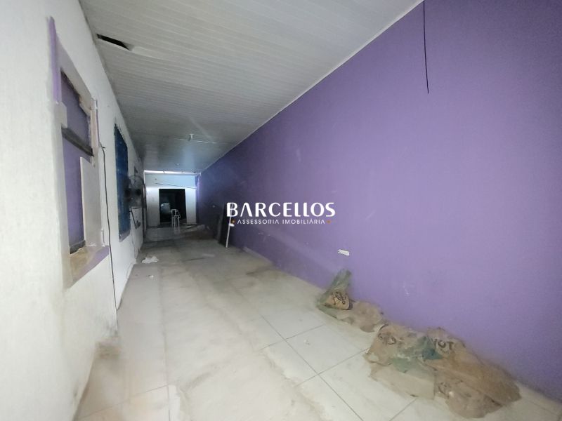 Sala com 3 banheiros e 400m² à venda no bairro Azenha, Porto Alegre