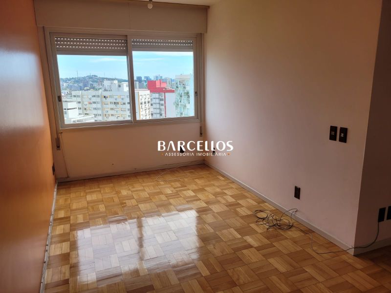 Apto com 2 quartos, 2 banheiros e 69m² à venda no bairro Centro, Porto Alegre