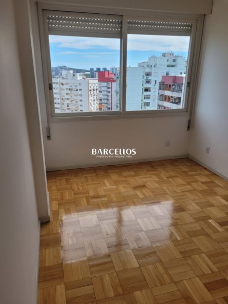 Apto com 2 quartos, 2 banheiros e 69m² à venda no bairro Centro, Porto Alegre