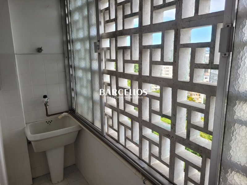 Apto com 2 quartos, 2 banheiros e 69m² à venda no bairro Centro, Porto Alegre