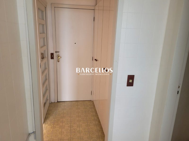 Apto com 2 quartos, 2 banheiros e 69m² à venda no bairro Centro, Porto Alegre