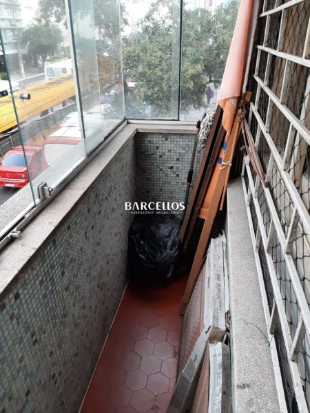 Apto com 3 quartos, 2 banheiros e 106m² à venda no bairro Rio Branco, Porto Alegre