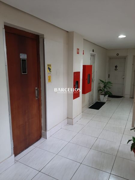 Apto com 3 quartos, 2 banheiros e 106m² à venda no bairro Rio Branco, Porto Alegre